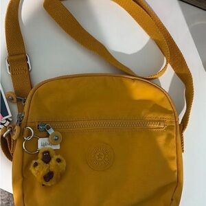Kipling Keefe Spicy Gold Crossbody